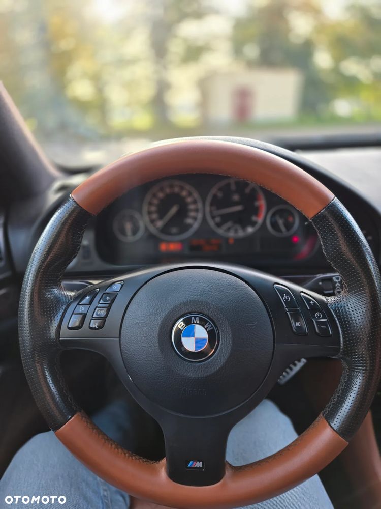 BMW Seria 5 - 12