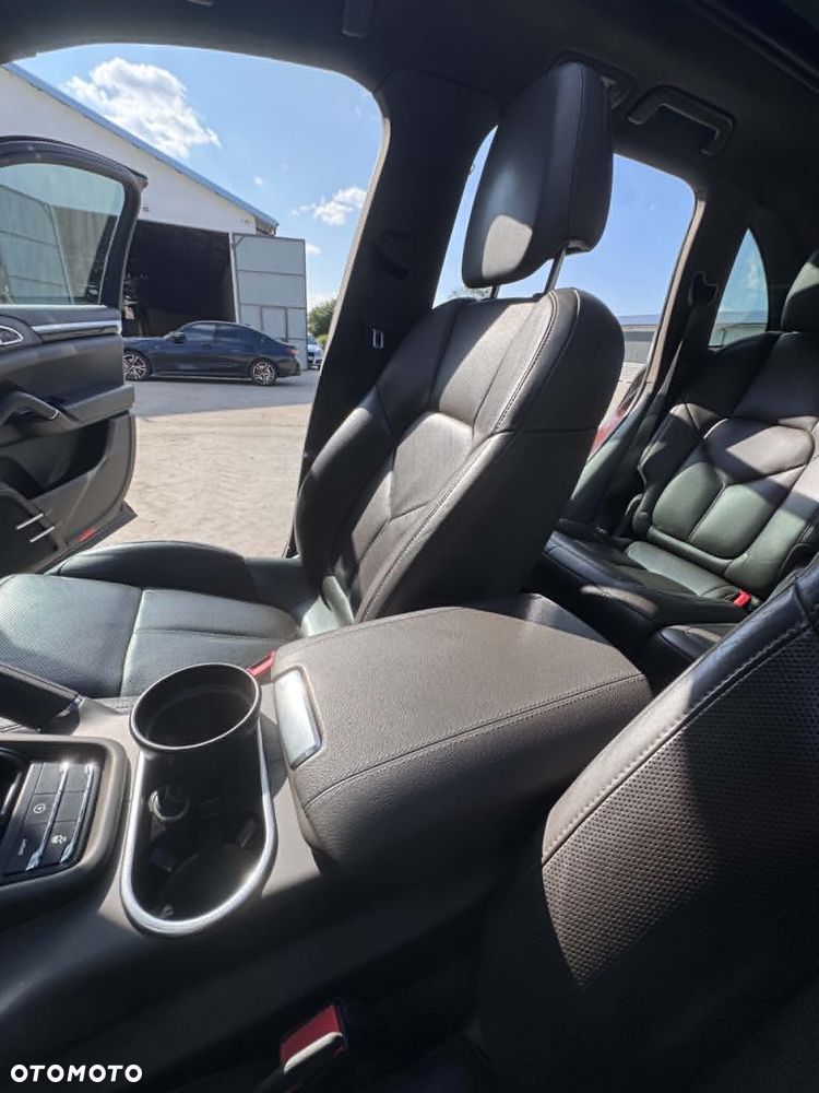 Porsche Cayenne Tiptronic S - 20