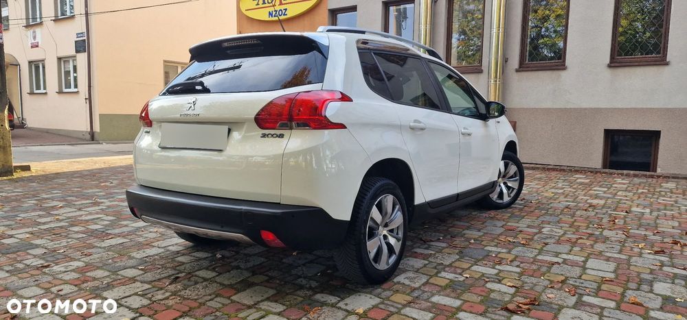 Peugeot 2008 - 14