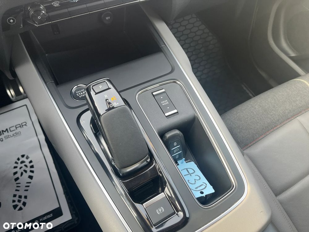 Citroën C5 Aircross Hybrid 225 e-EAT8 PLUS - 23