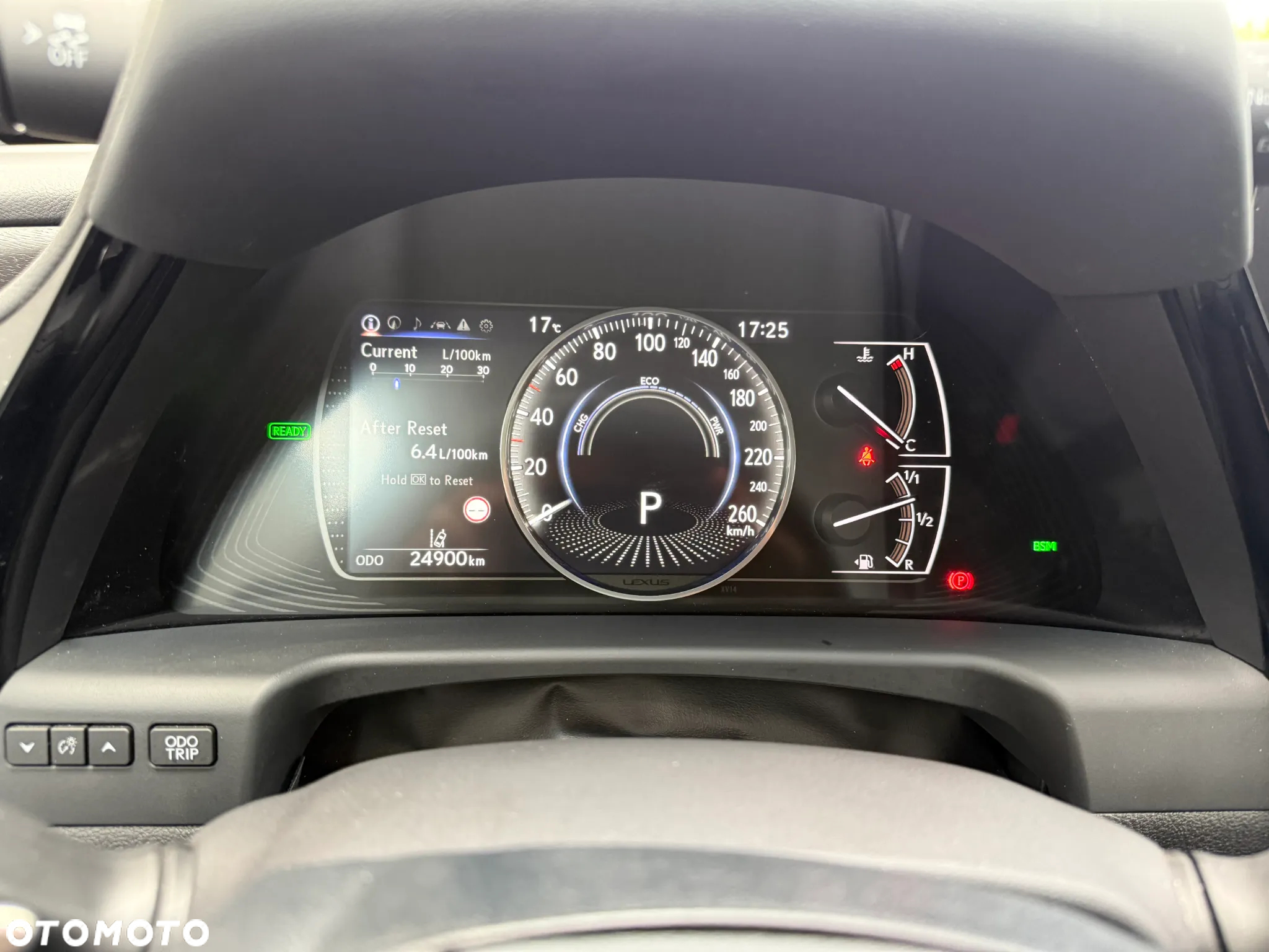 Lexus ES 300h Prestige - 12