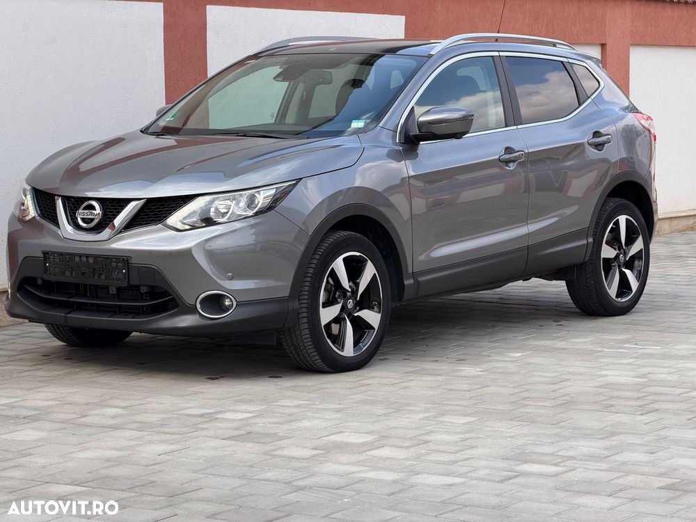 Nissan Qashqai 1.6 DCI Xtronic N-Connecta - 4