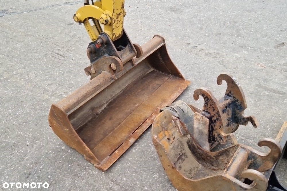 Caterpillar 301.6 - 2