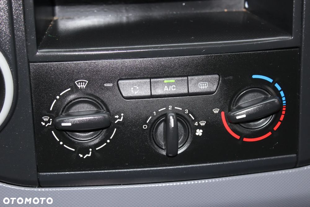 Peugeot PARTNER - 15