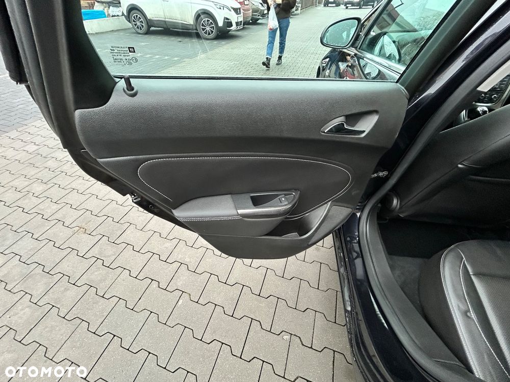 Opel Astra 1.6 Edition Sport - 16