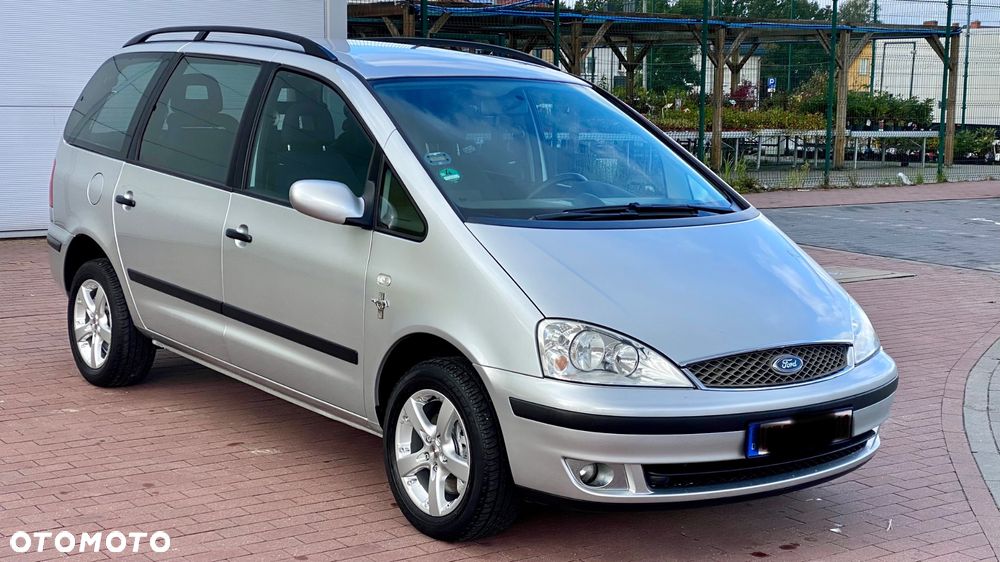 Ford Galaxy - 15