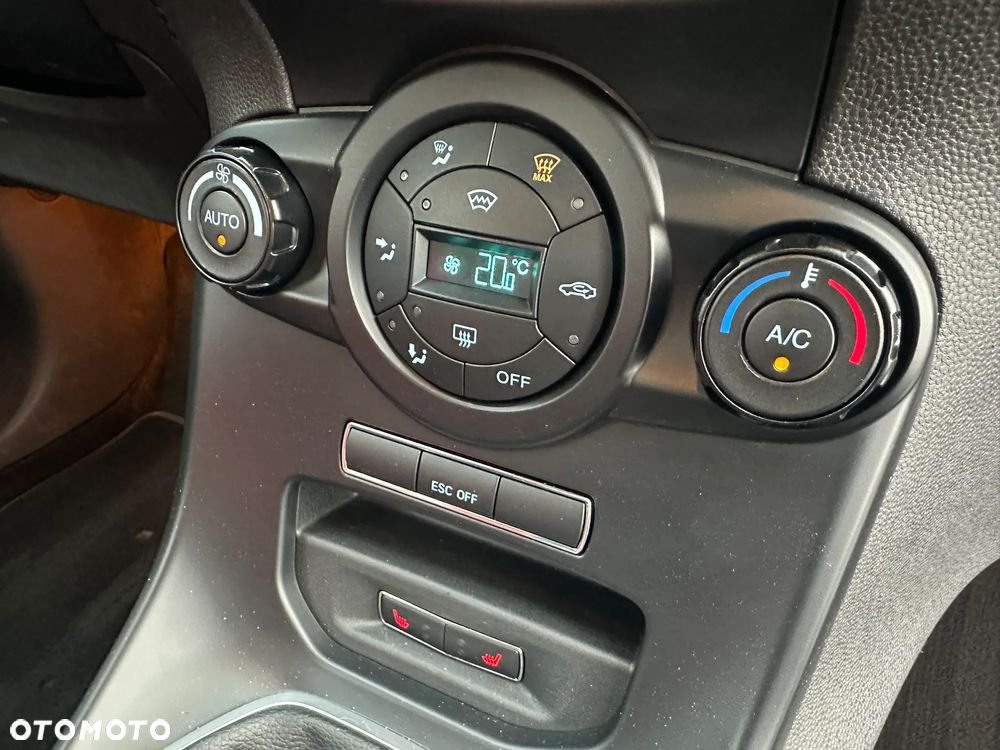 Ford Fiesta 1.6 EcoBoost ST - 21