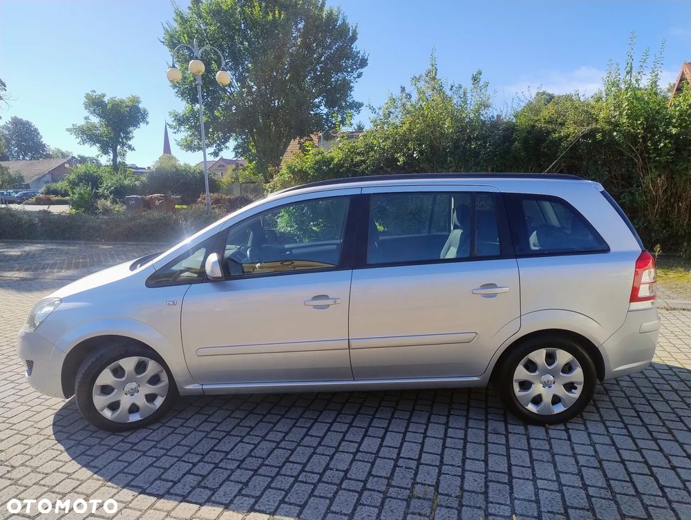 Opel Zafira 1.8 Enjoy - 6
