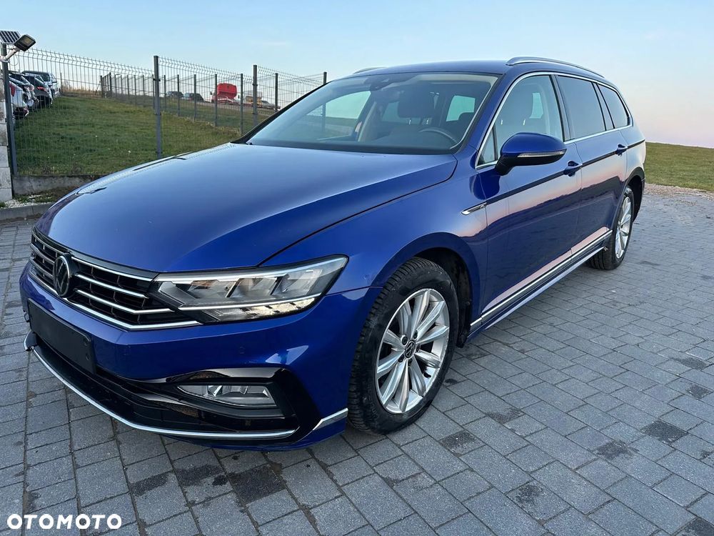 Volkswagen Passat Variant 2.0 TDI SCR DSG R-Line - 1