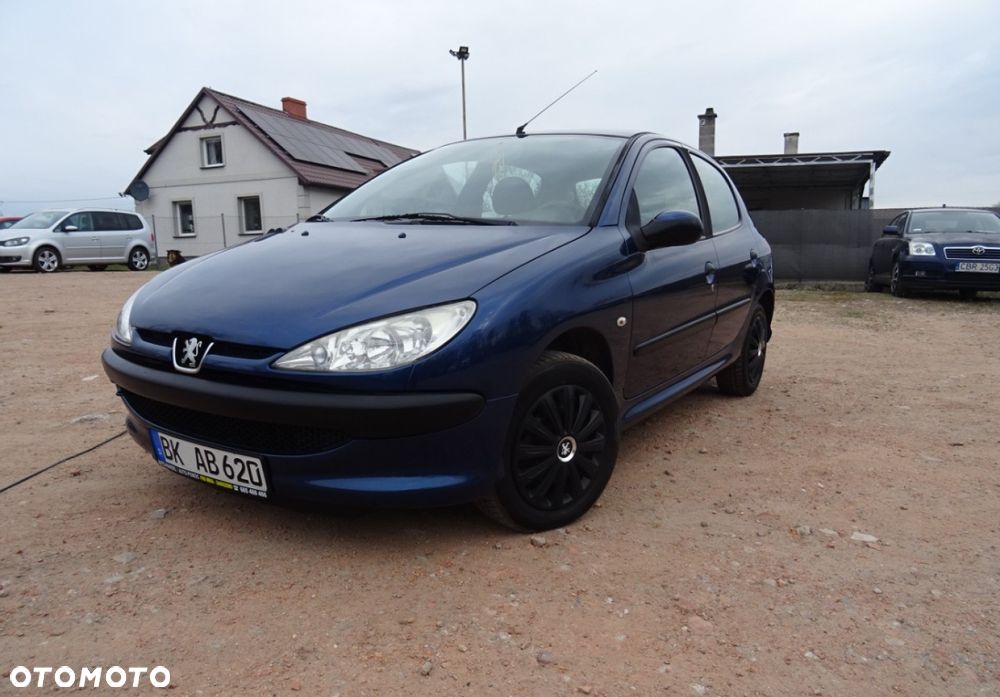 Peugeot 206 - 1
