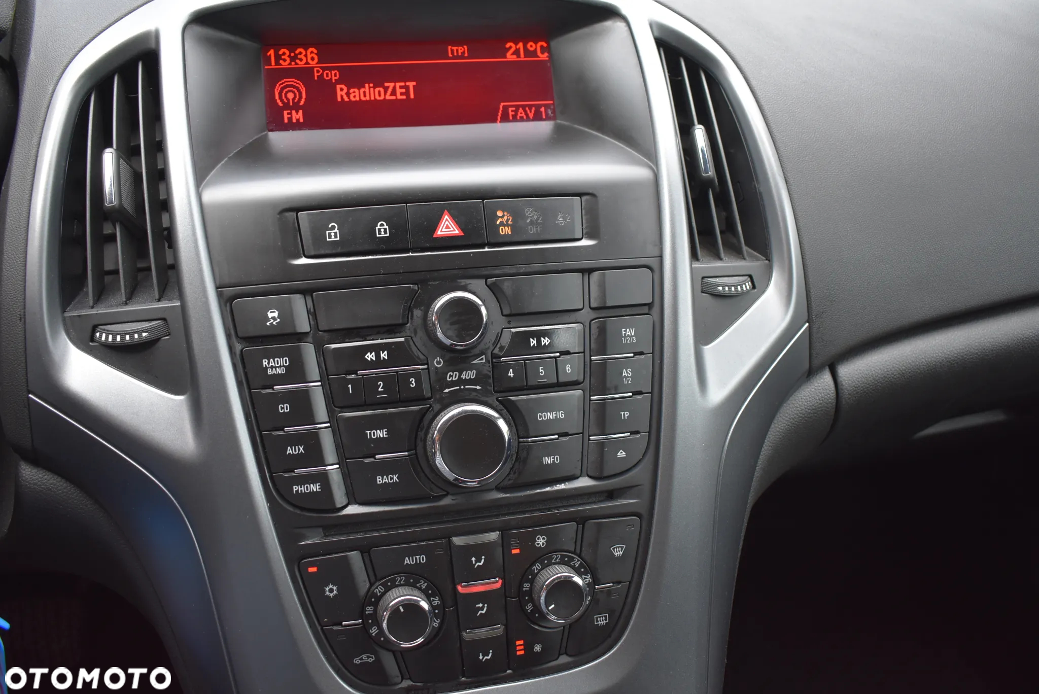Opel Astra IV 1.6 Cosmo - 15