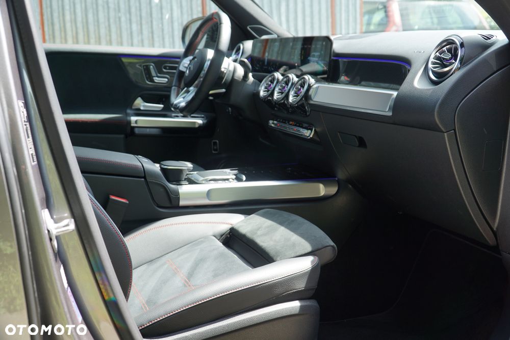 Mercedes-Benz GLB AMG 35 4-Matic - 24