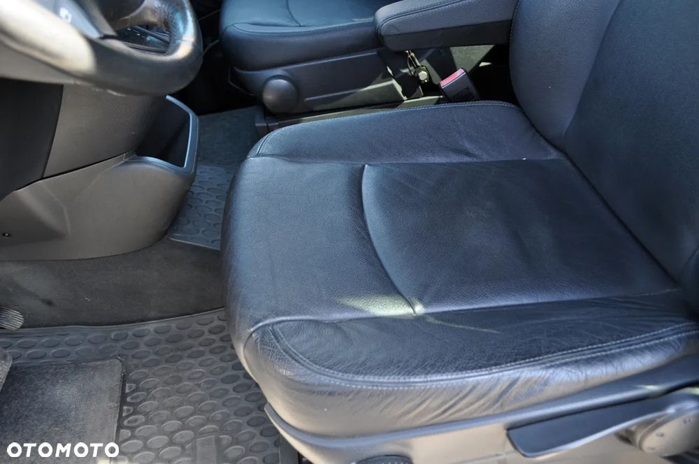 Mercedes-Benz Viano 2.8 CDI Ambiente (d³ugi) - 15