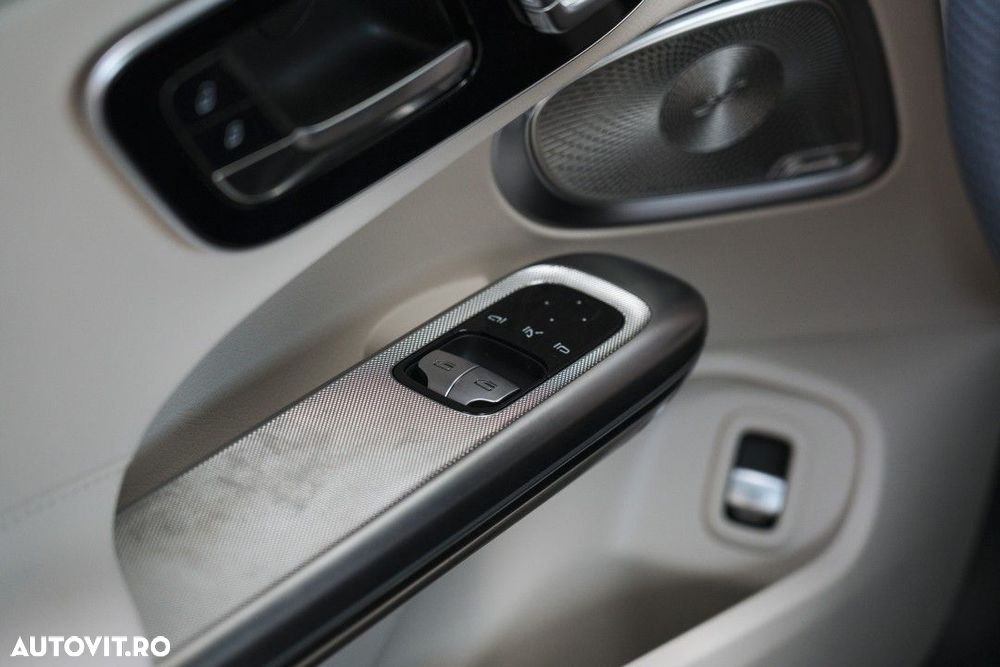 Mercedes-Benz CLE 300 4MATIC Aut. MHEV - 28