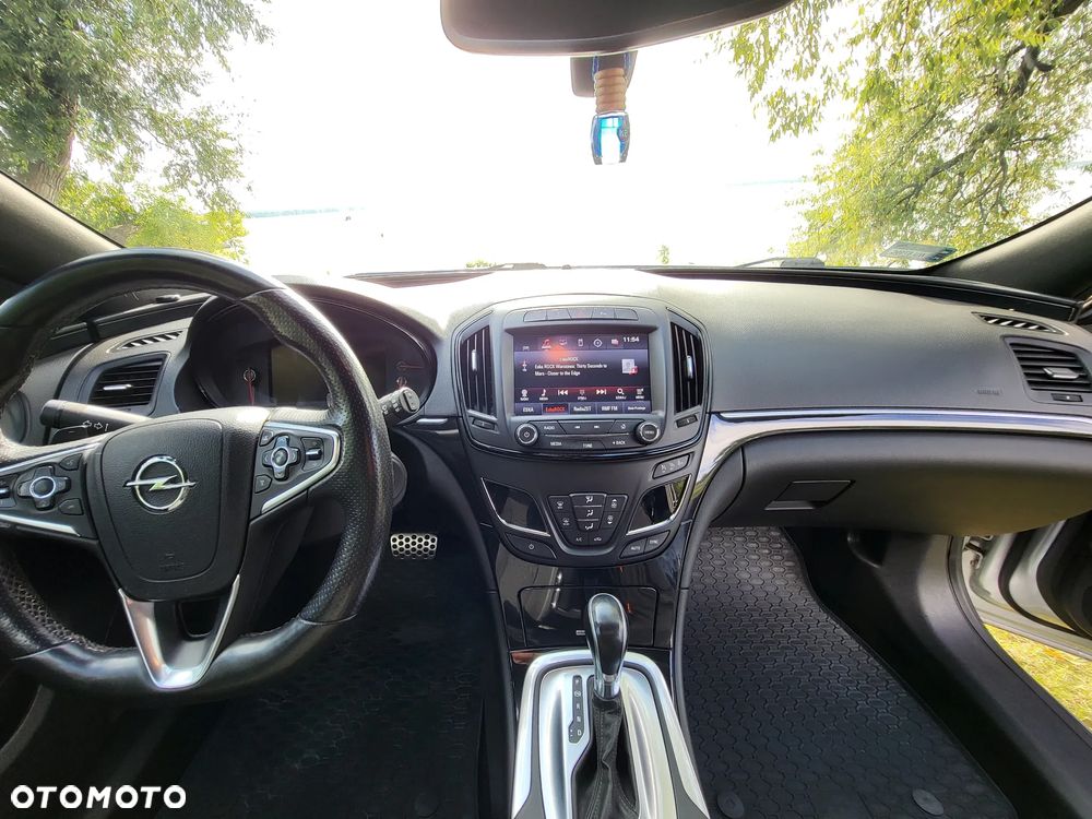 Opel Insignia 2.0 T Cosmo - 13