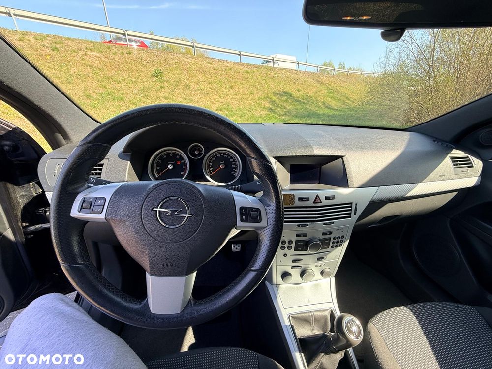 Opel Astra 1.6 - 21