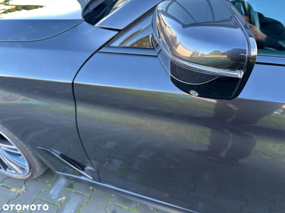 BMW Seria 5 520d M Sport - 28