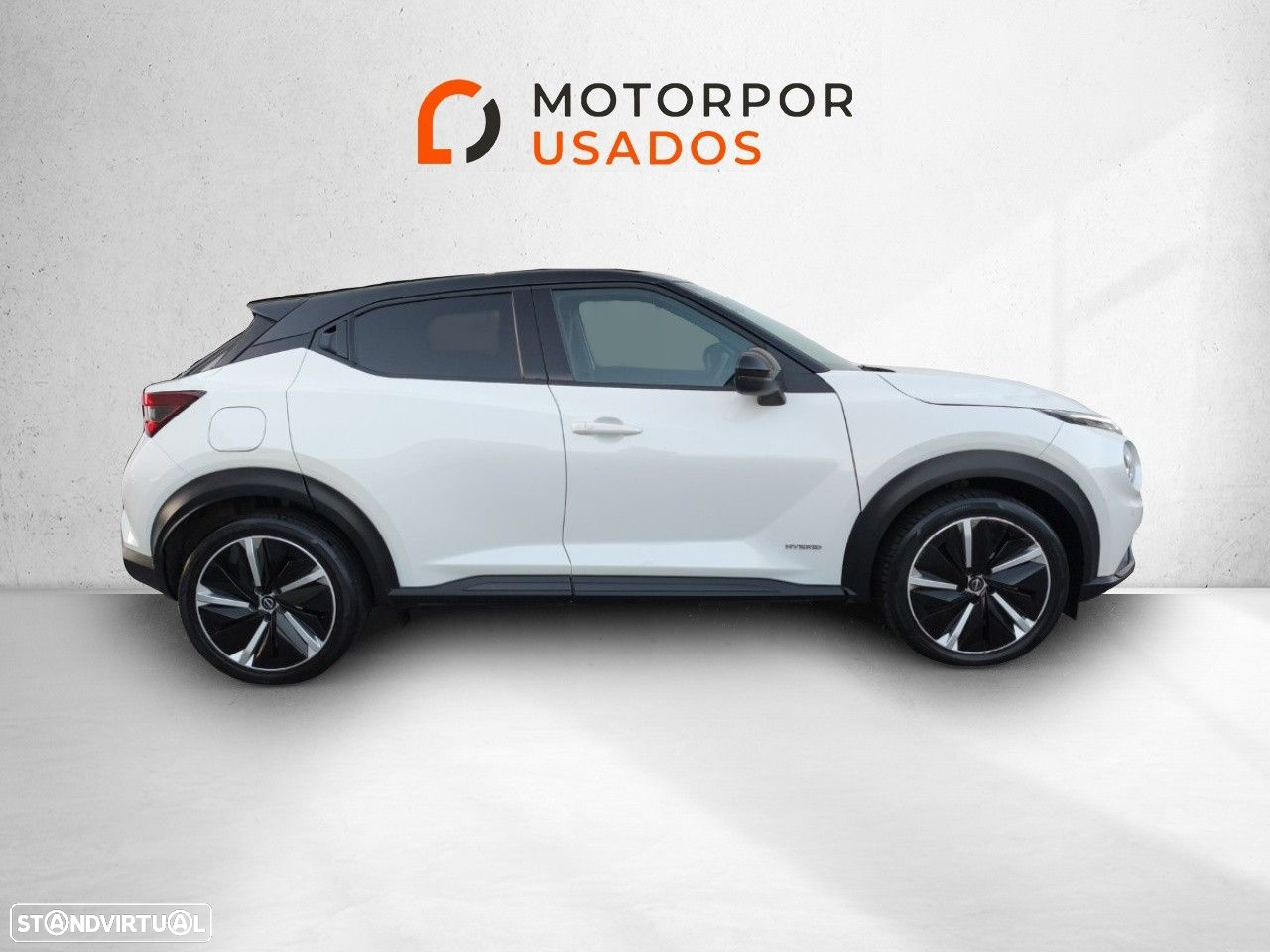 Nissan Juke 1.6 Hybrid Tekna TwoTone T - 4