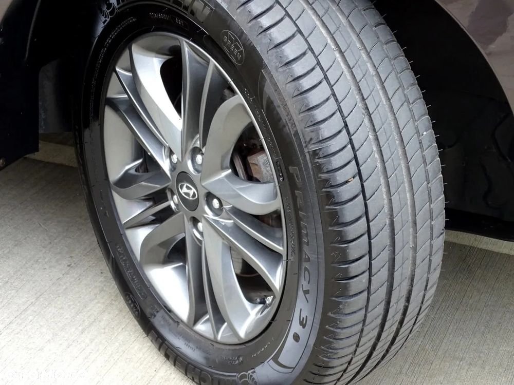 Hyundai ix35 1.6 2WD Fifa World Cup Edition - 21