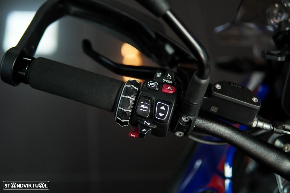 BMW R 1300 GS TROPHY - 33
