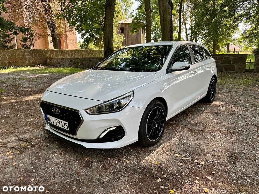 Hyundai i30 1.6 CRDI DCT Premium - 1