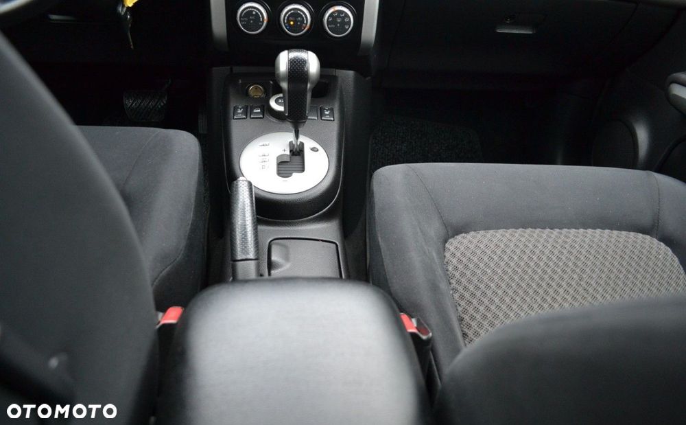 Nissan X-Trail 2.0 dCi 4x4 DPF Automatik LE - 29