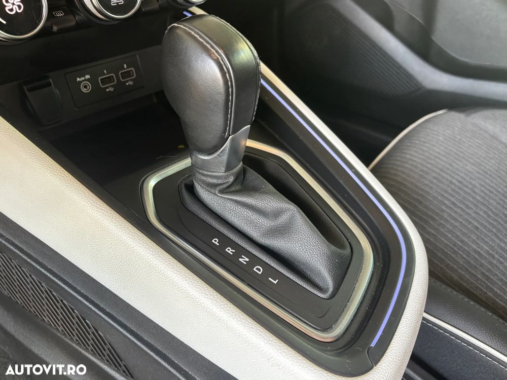 Renault Clio V 1.0 TCe 90 X-Tronic Techno - 27