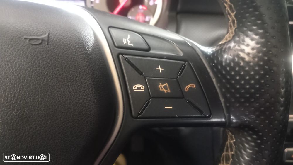 Mercedes-Benz A 180 CDI (BlueEFFICIENCY) Urban - 14