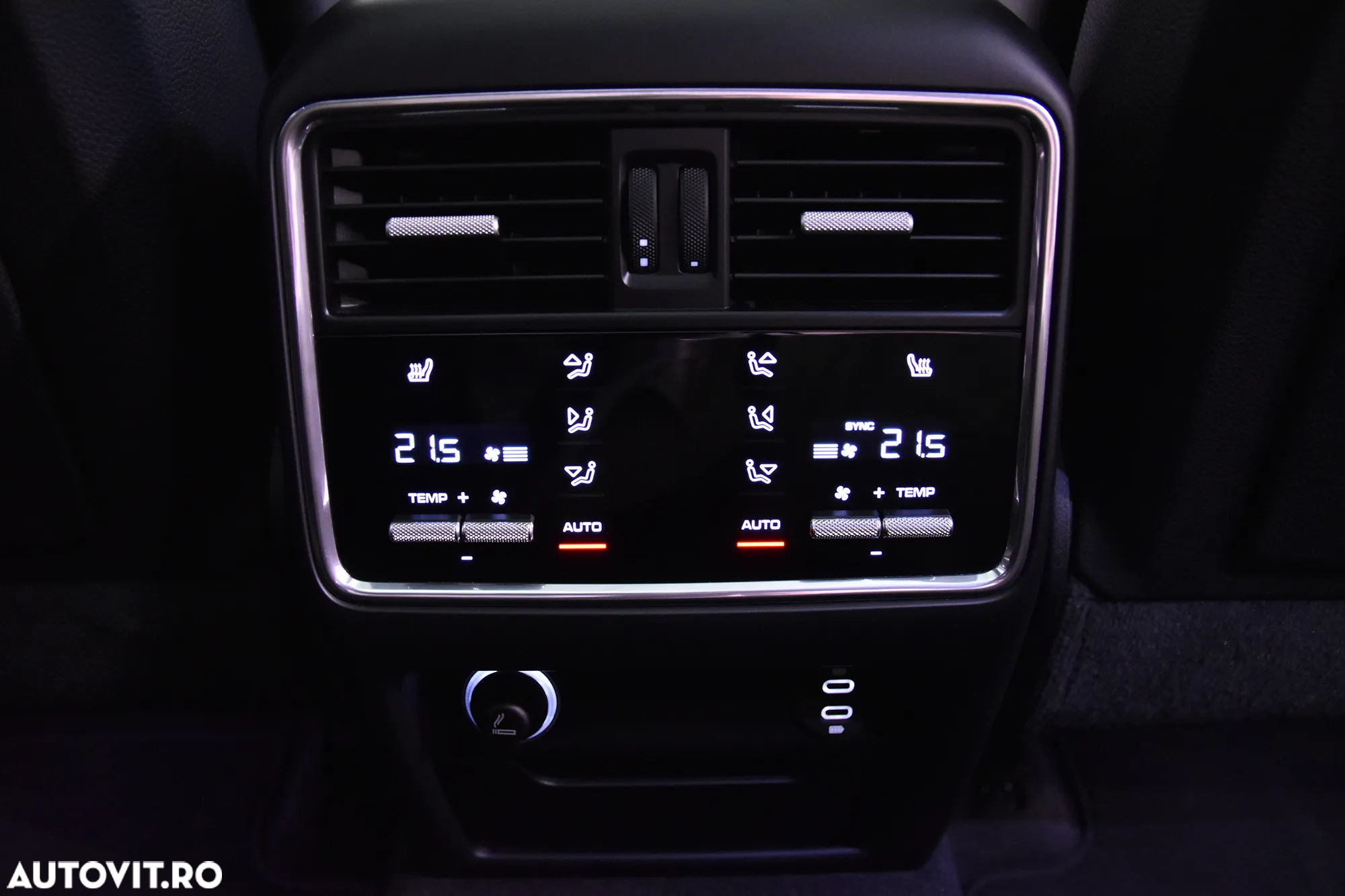 Porsche Cayenne Coupe Turbo - 24