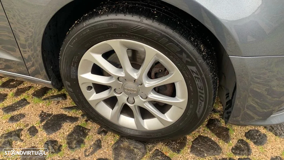 Audi A3 Sportback 1.6 TDI Attraction Ultra - 5
