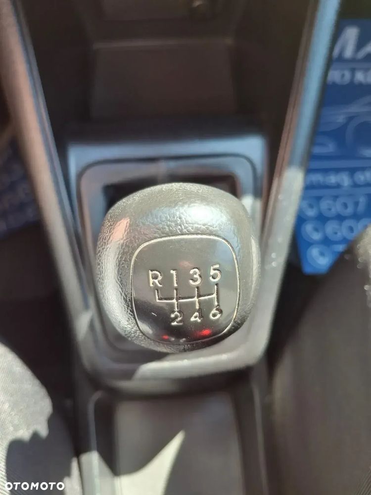 Kia Venga 1.4 CRDi L - 23