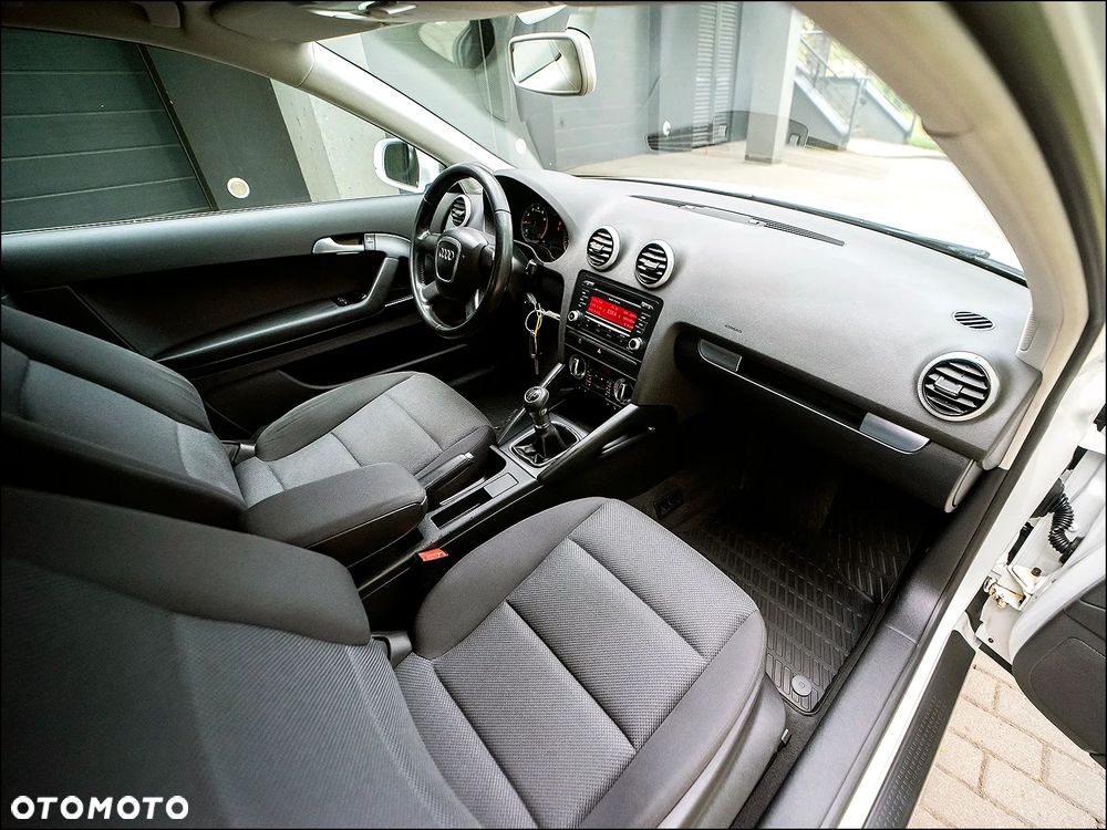 Audi A3 3-drzwiowe - 32