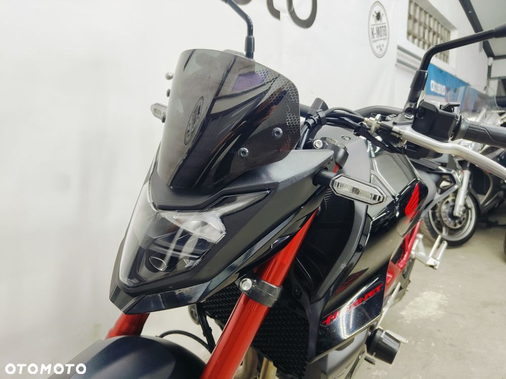 Honda Hornet - 20