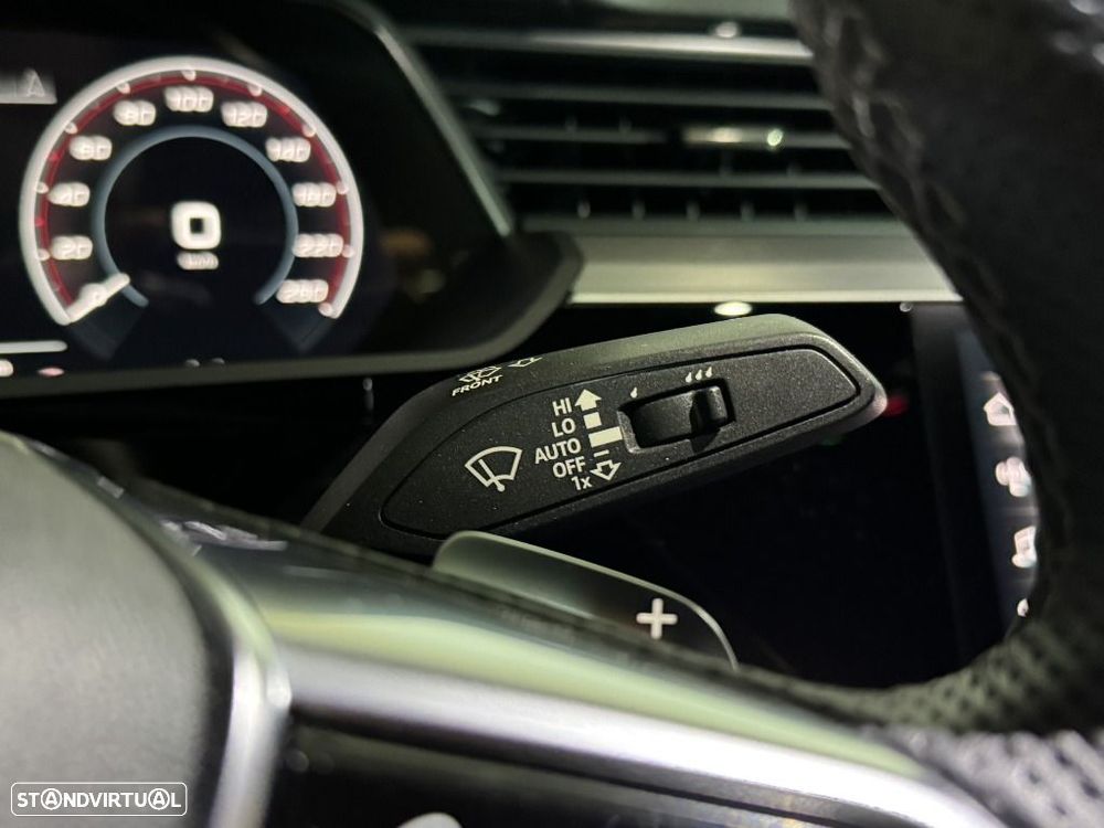 Audi Q8 e-Tron Sportback 50 quattro S line - 22