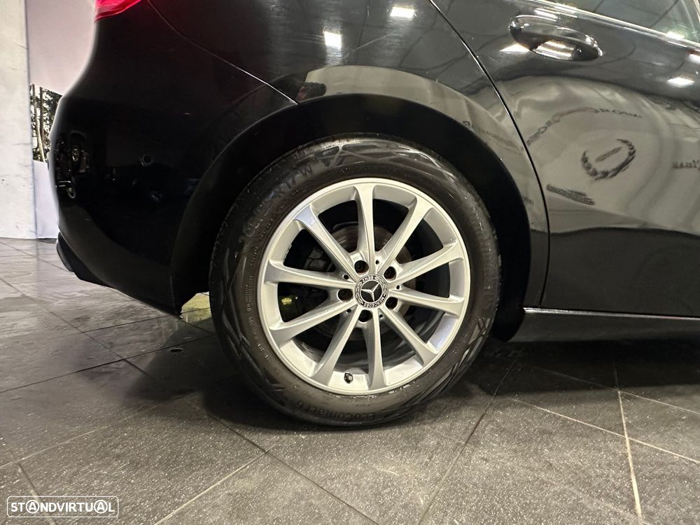 Mercedes-Benz A 180 d Progressive Aut. - 11