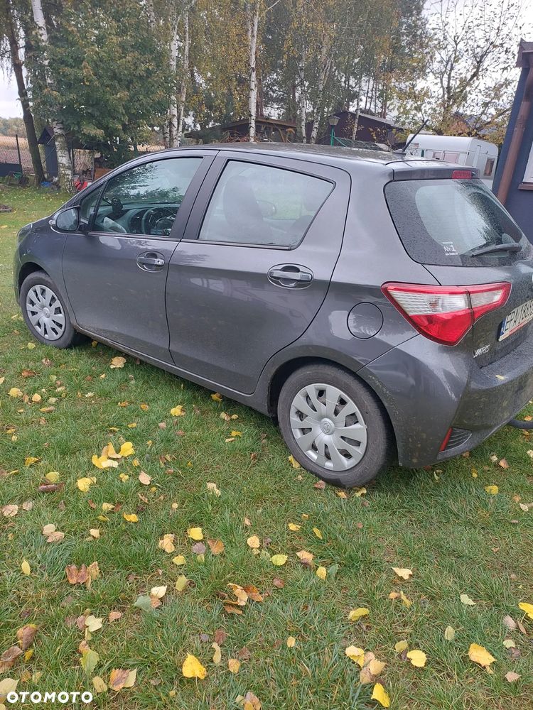 Toyota Yaris 1.5 Active - 6