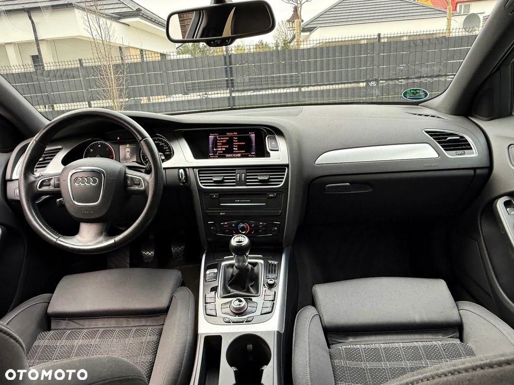 Audi A4 Avant 2.0 TDI DPF Attraction - 2