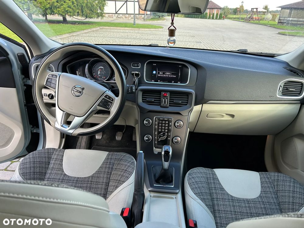 Volvo V40 - 3
