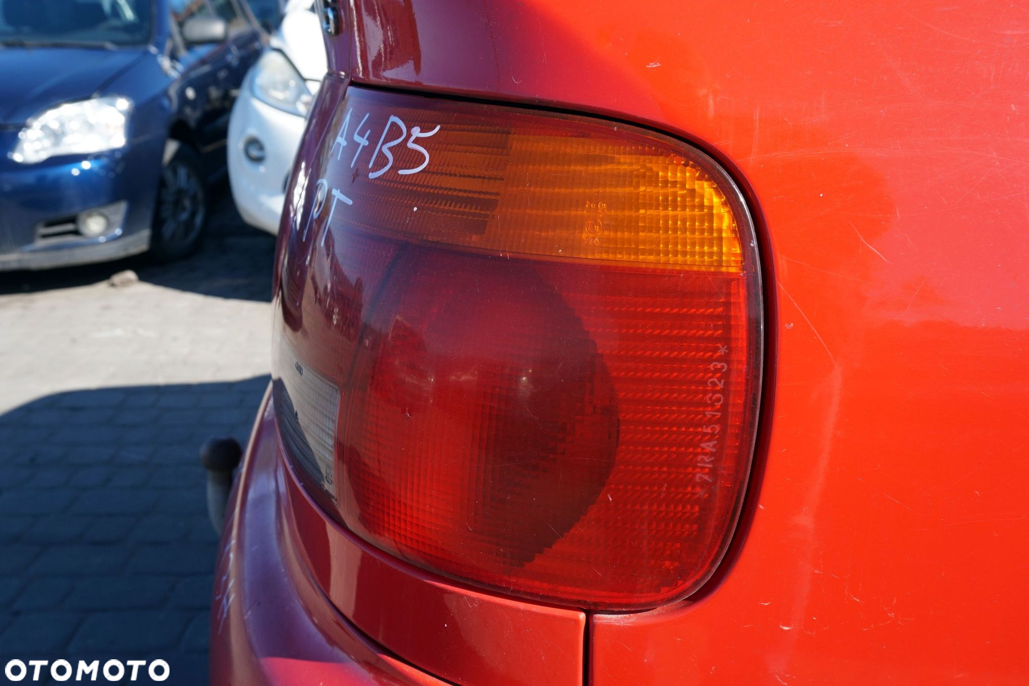 LAMPA TYLNA PRAWA A4 B5 SEDAN  AUDI 1994-2001 - 2