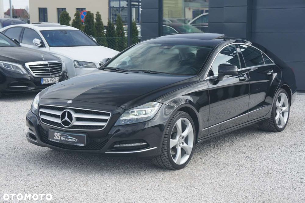 Mercedes-Benz CLS - 4