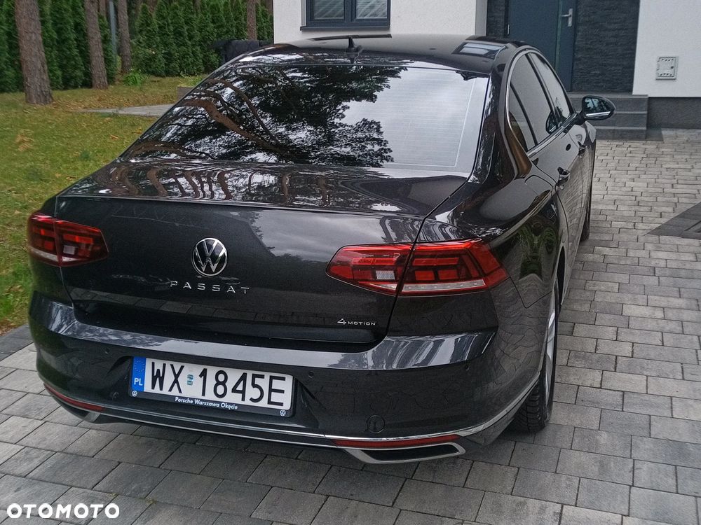Volkswagen Passat 2.0 TSI 4Mot Elegance DSG - 4