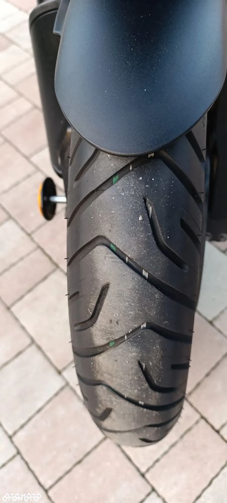 Suzuki V-STROM - 17