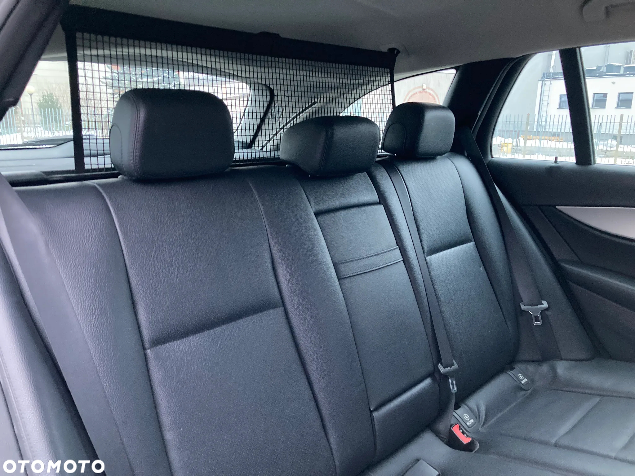 Mercedes-Benz Klasa E 200 T 9G-TRONIC Avantgarde - 15