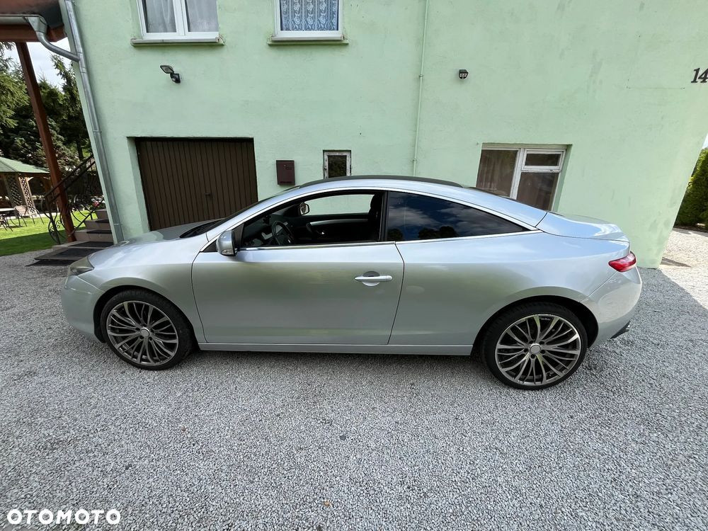 Renault Laguna dCi 150 FAP - 9