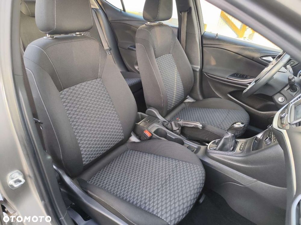 Opel Astra - 17