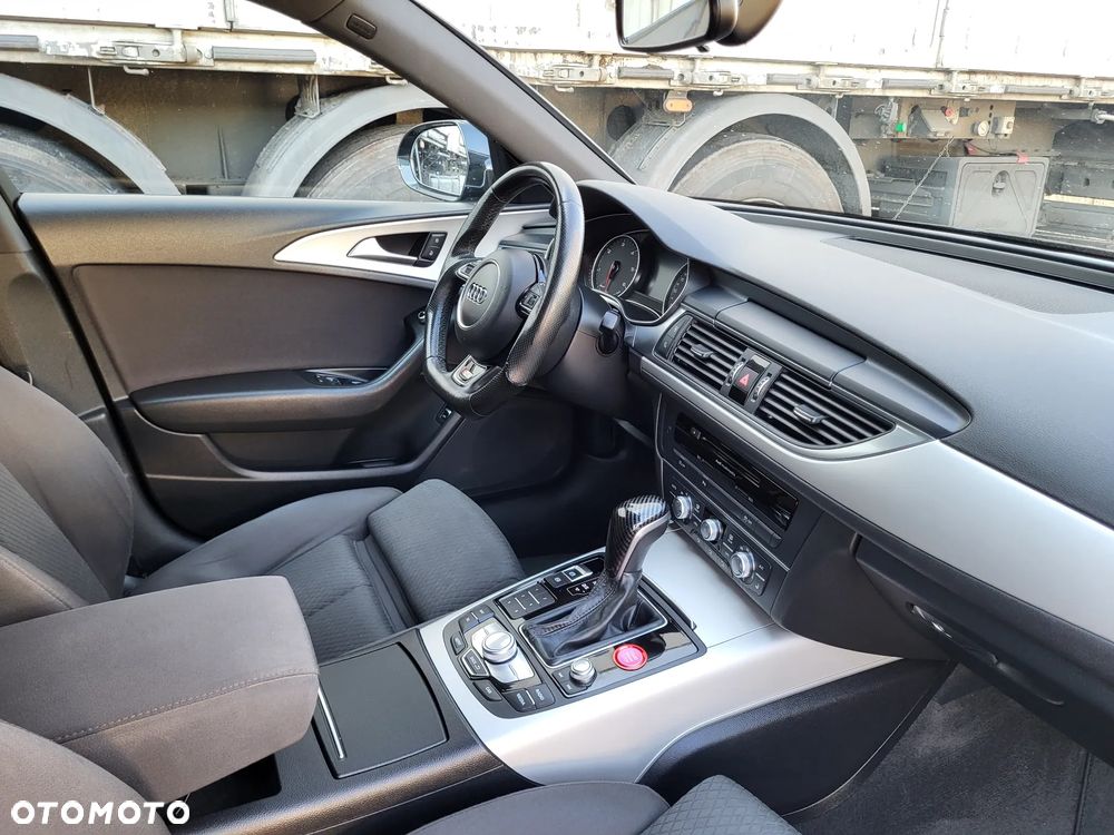 Audi A6 Avant 2.0 TDI Ultra DPF S tronic - 33