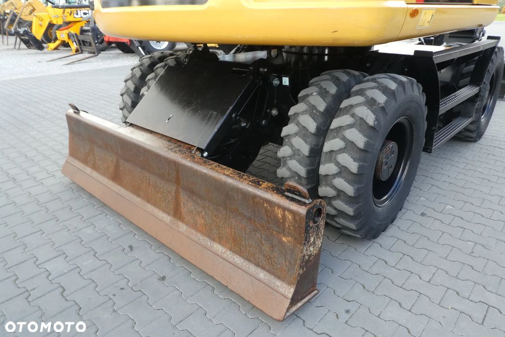 Caterpillar M 313D - 12