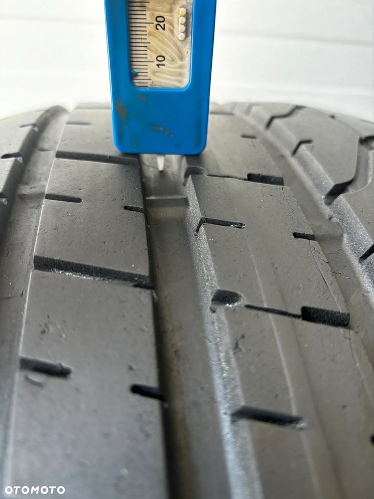 Opony letnie Pirelli P-Zero - 255/35R19 - 2