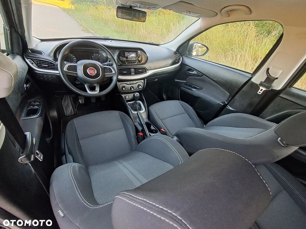 Fiat Tipo 1.4 T-Jet 16v Sport - 18