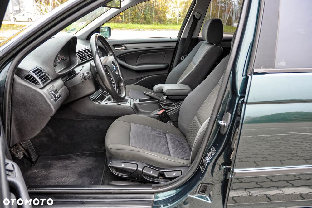 BMW Seria 3 316i Touring - 7